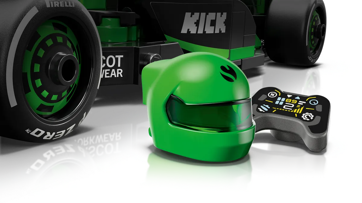 LEGO KICK Sauber F1® Team C44 Race Car (77247) - Bild 3
