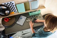 APXGP team racewagen uit F1® The Movie - Afbeelding 13 van 14