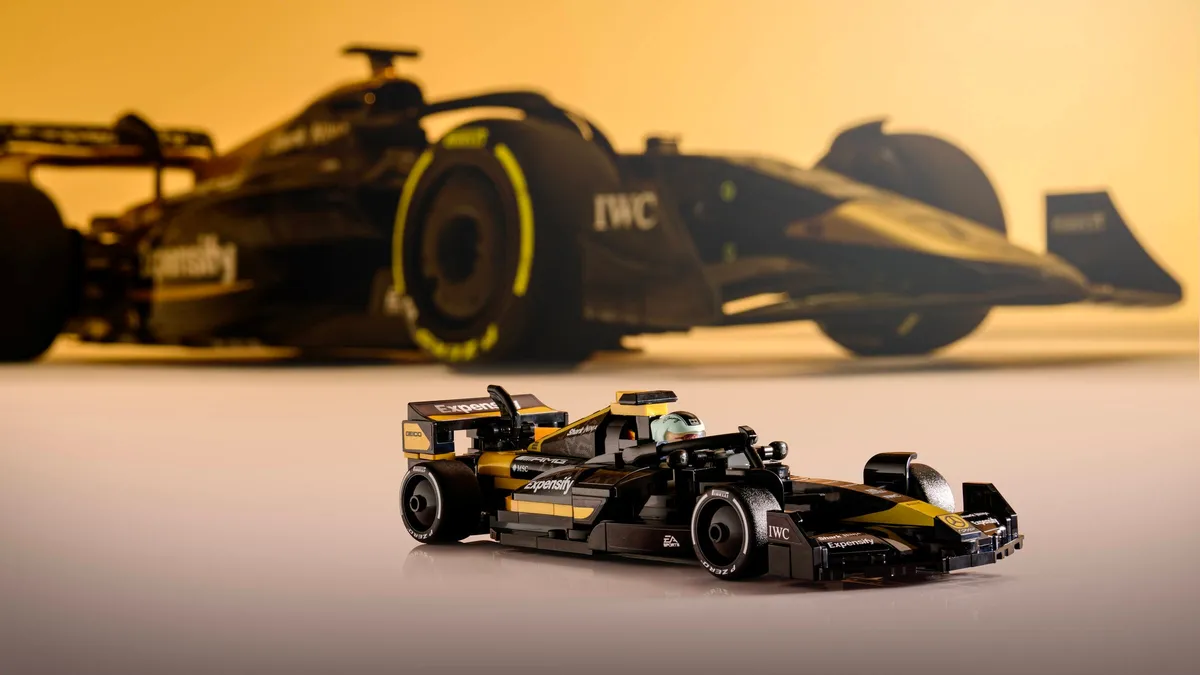 LEGO APXGP Team Race Car from F1® The Movie (77252) - Bild 8