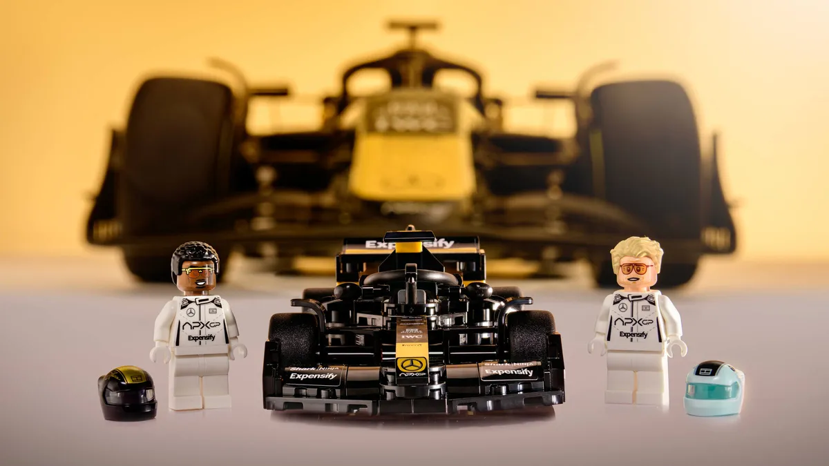 LEGO APXGP Team Race Car from F1® The Movie (77252) - Bild 9