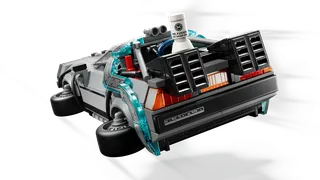 Time Machine from Back to the Future von LEGO – Produktfoto 5 von 11