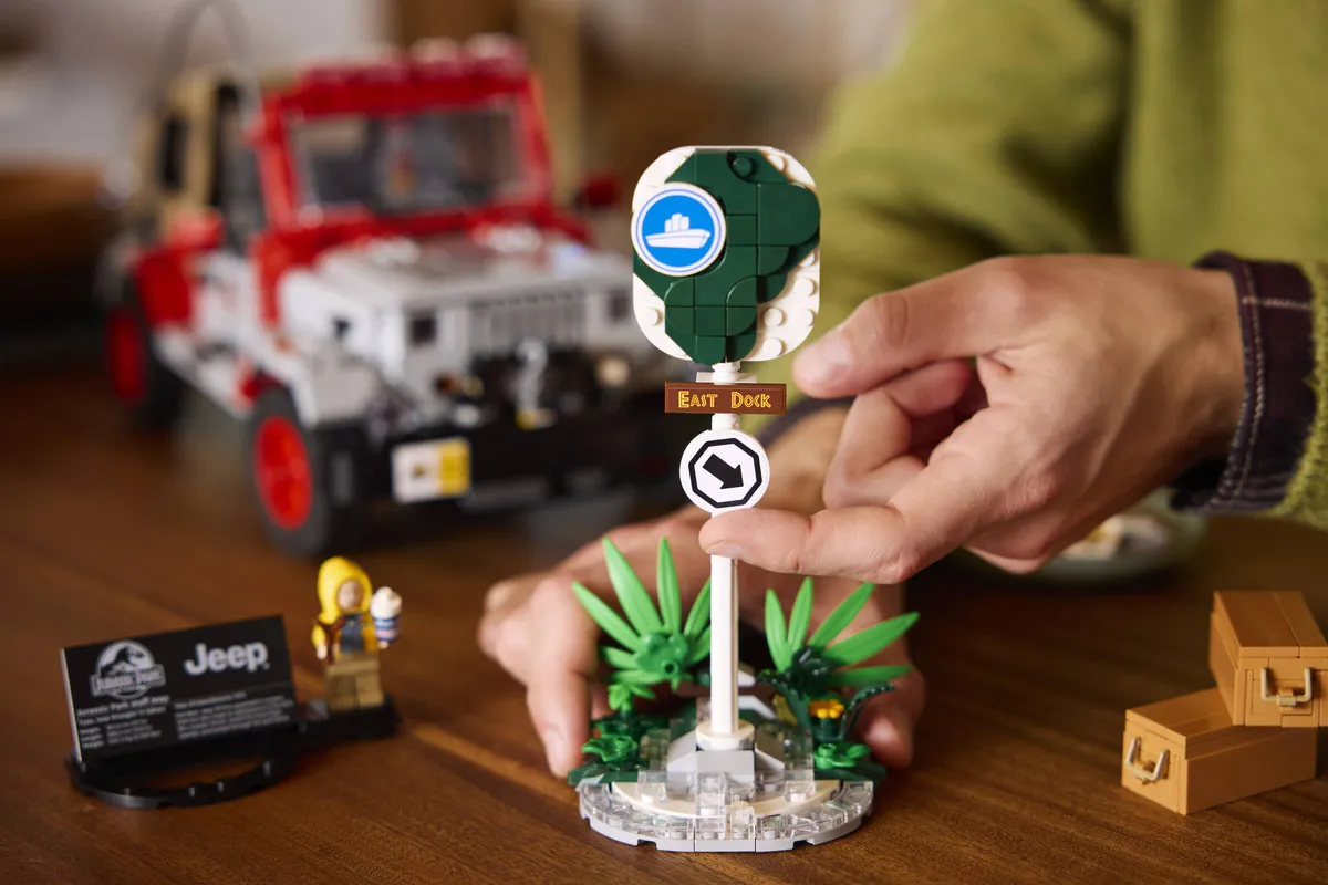 LEGO Jurassic Park Jeep® Wrangler (77984) - Bild 23