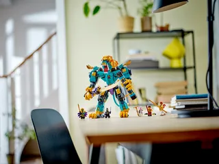 The Mighty Azure Lion by LEGO – product photo 8 of 8