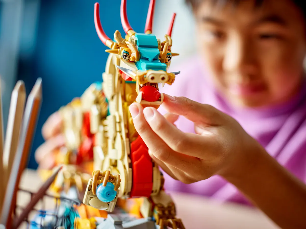 LEGO Auspicious Dragon (80112) - image 8
