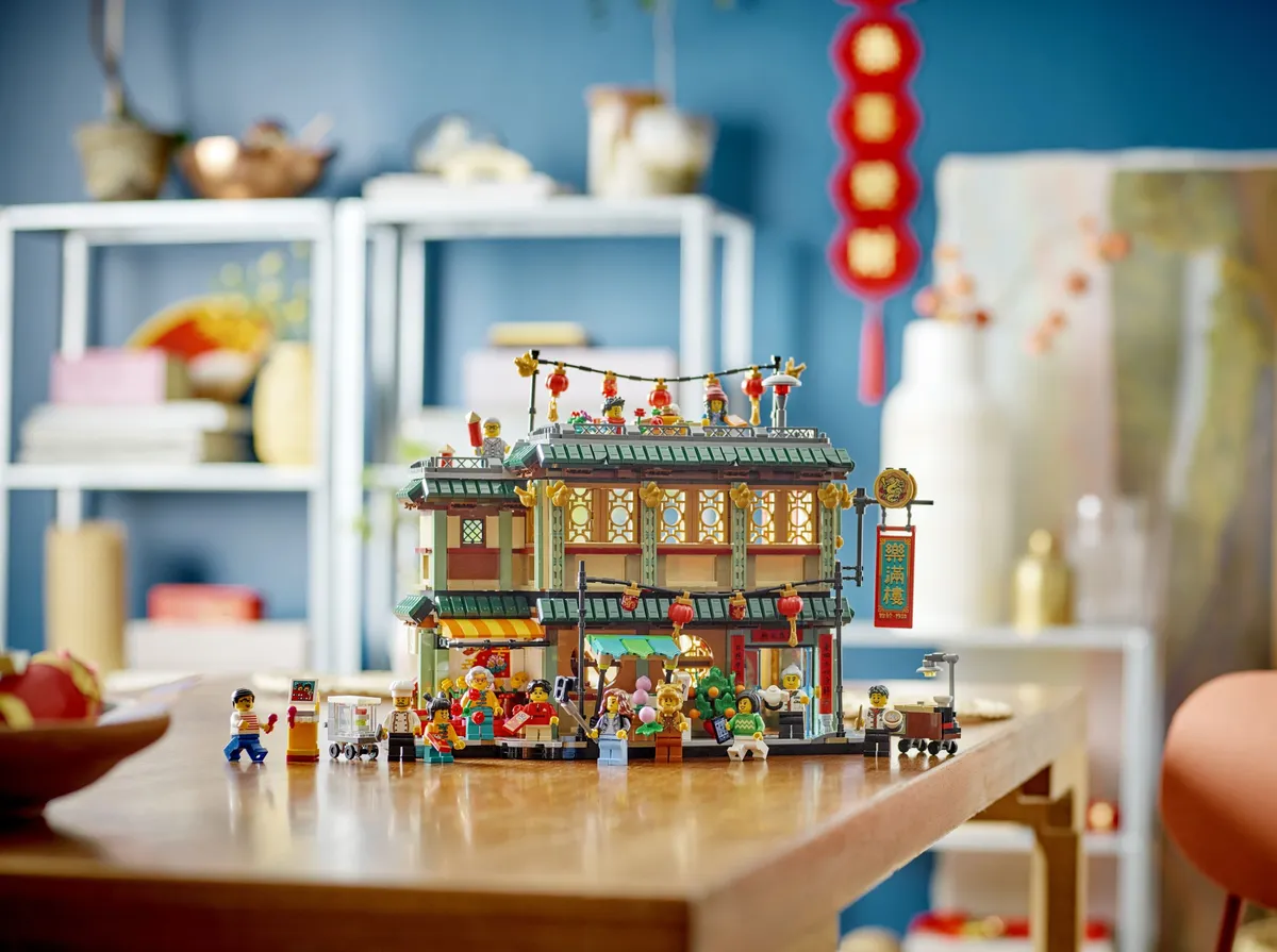 LEGO Family Reunion Celebration (80113) - Bild 10