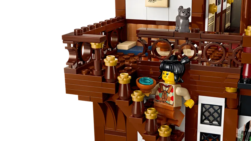 Ancient Moon-Gazing Inn by LEGO – product photo 10 of 15