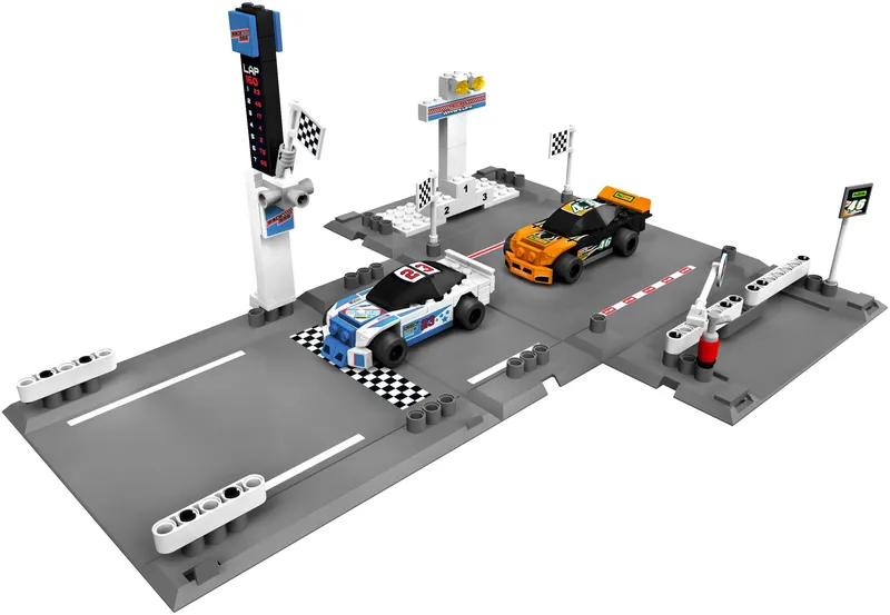 Thunder Raceway von LEGO – Produktfoto