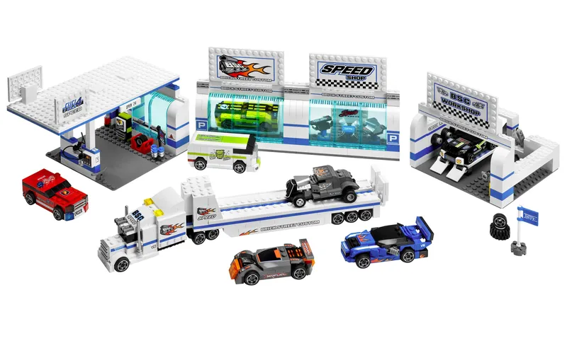 Brick Street Customs von LEGO – Produktfoto
