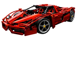 Enzo Ferrari 1:10 von LEGO – Produktfoto