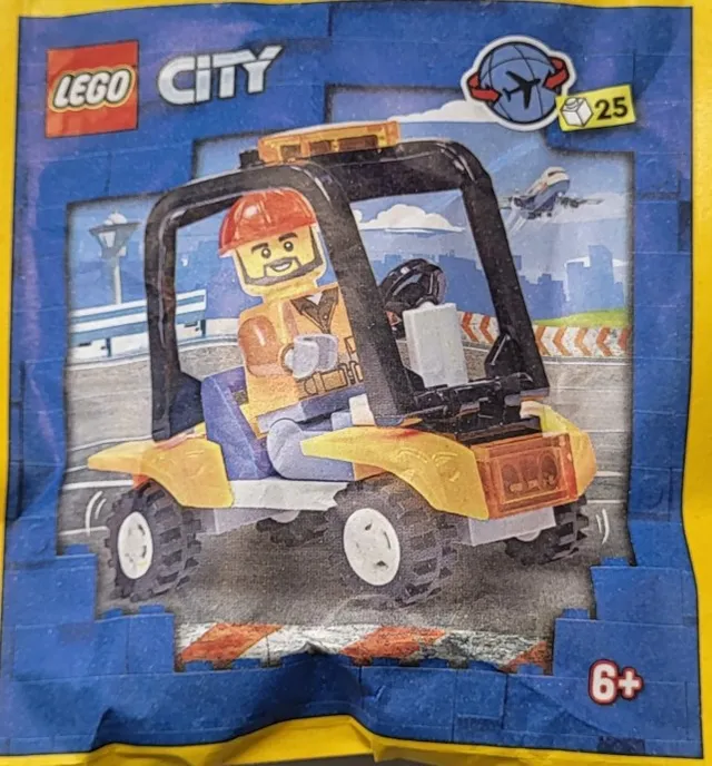 Airport Worker with Service Car by LEGO – product photo