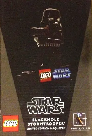 Blackhole Stormtrooper Maquette (Gentle Giant) van LEGO – productfoto